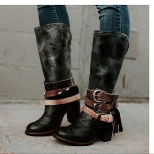 FREEBIRD by Steven- BAE black boots